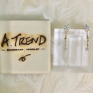 Elegant S925 Gold and zirconia Floral Drop Earrings